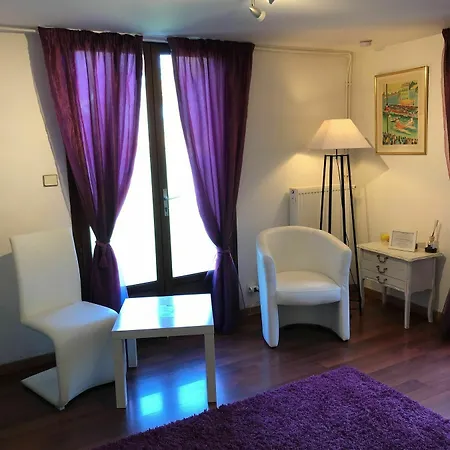 Le Jardin De La Cite 3*