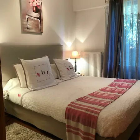 Oda ve Kahvaltı Le Jardin De La Cite 3*