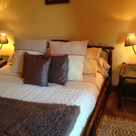 Alojamento de Acomodação e Pequeno-almoço Le Jardin De La Cite 3*