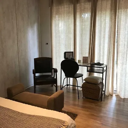לינה וארוחת בוקר Le Jardin De La Cite קרקסון