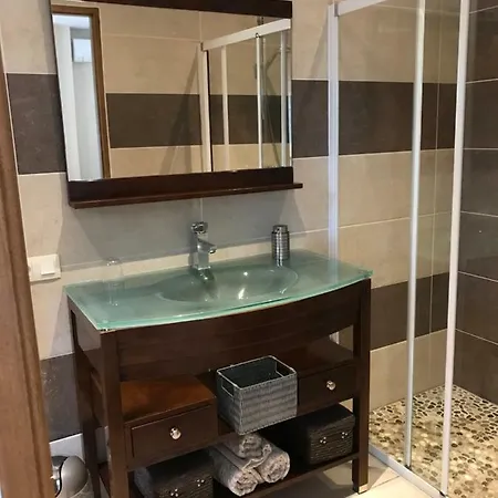 Le Jardin De La Cite 3*